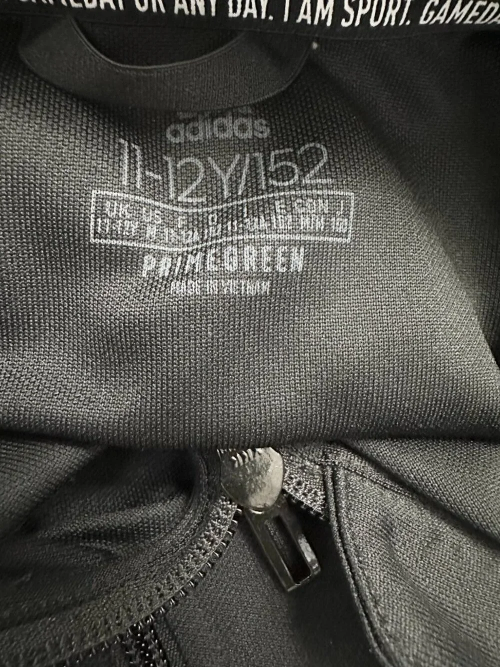 Adidas Girls Jacket Black Size Medium (11-12Y) Primegreen Aeroready Pre-owned
